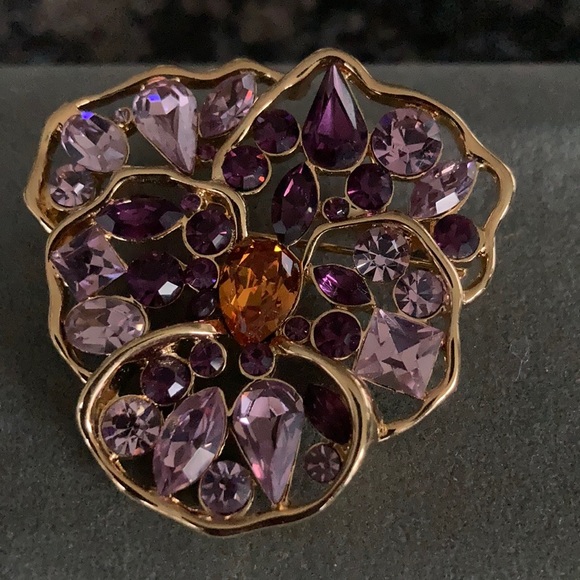 NOLAN MILLER VINTAGE CRYSTAL WILD PANSY PIN - Picture 4 of 7